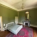 Chateau De Laclaireau Bed & Breakfast 3*