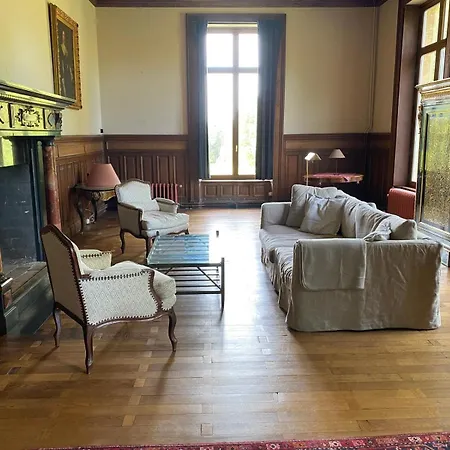 Chateau De Laclaireau Bed & Breakfast