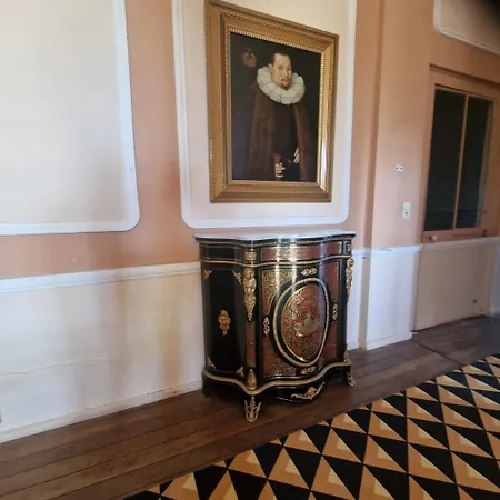 Château De Laclaireau 3* Virton