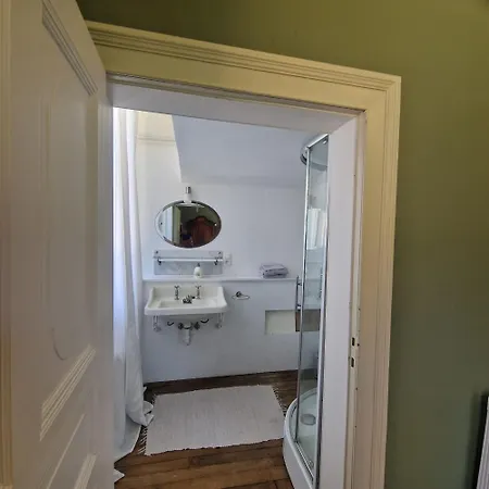 Chateau De Laclaireau 3*